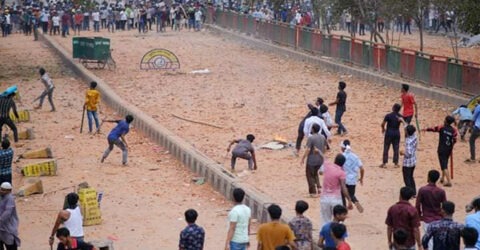 নিউমার্কেটে সংঘর্ষের ঘটনায় ৩০ শিক্ষার্থী আহত