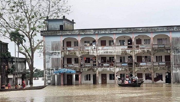 সুনামগঞ্জে প্লাবিত হচ্ছে নিম্নাঞ্চল, ২৫২টি বিদ্যালয় বন্ধ